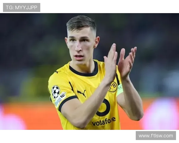 于帕接近与拜仁续约年薪千万欧